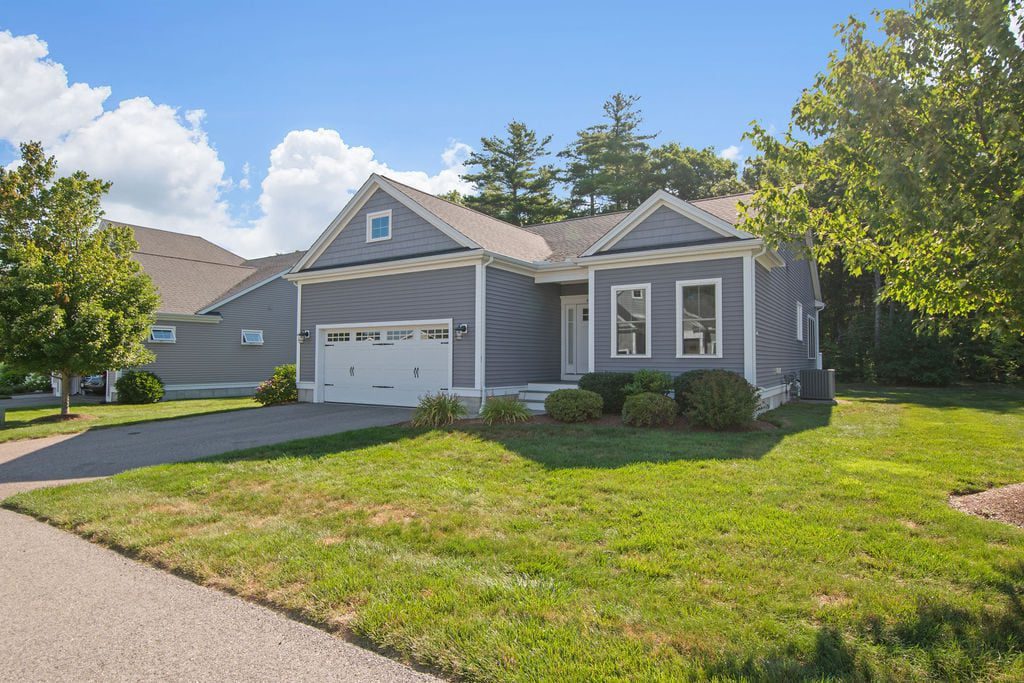 41 Rockwood Lane, Upton, Massachusetts 01568
