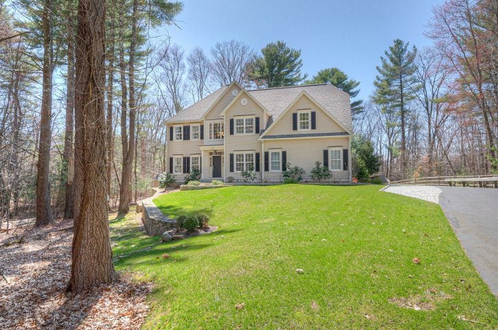 Realtor Hopkinton MA